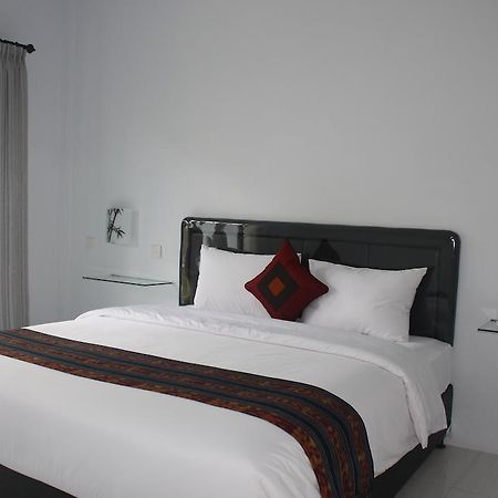 U House Seminyak 호텔 캐로보칸 객실 사진